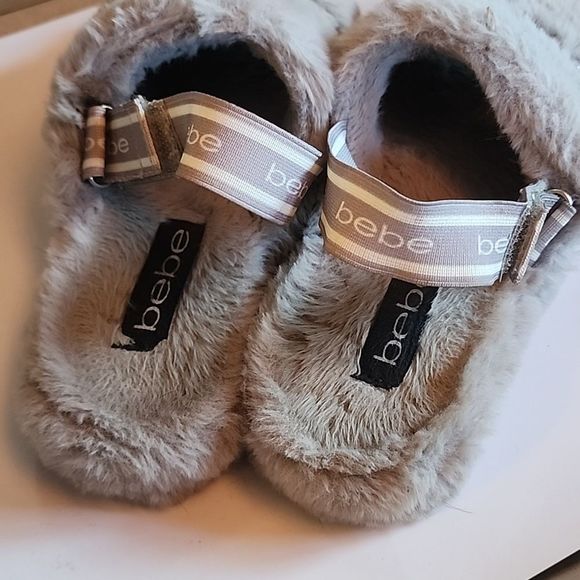 Bebe fluffy grey slippers women’s size 7 - Picture 3 of 5